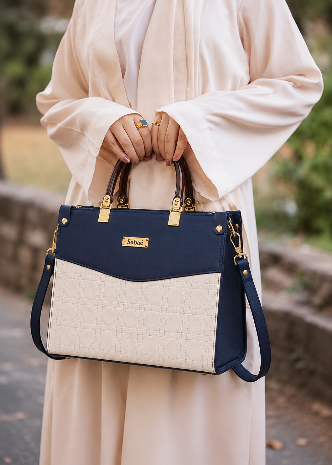 Monarch Dual-Tone - Royal Navy & Cream White