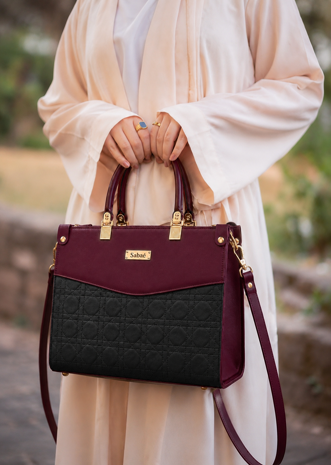 Monarch Dual-Tone - Deep Maroon & Jet Black