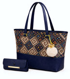 Chic Tote Bag with Bow Pattern & Stylish Gold Accents - Two-Piece Set