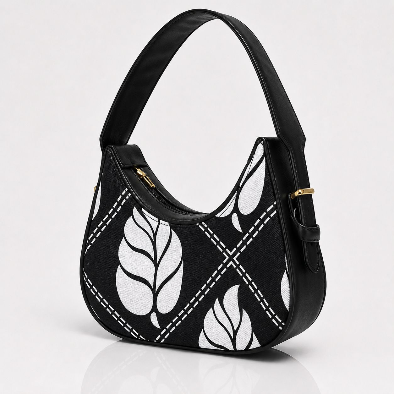 Luna Blossom Noir – Black Pink Floral