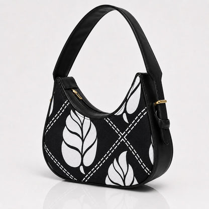 Luna Blossom Noir – Black Pink Floral