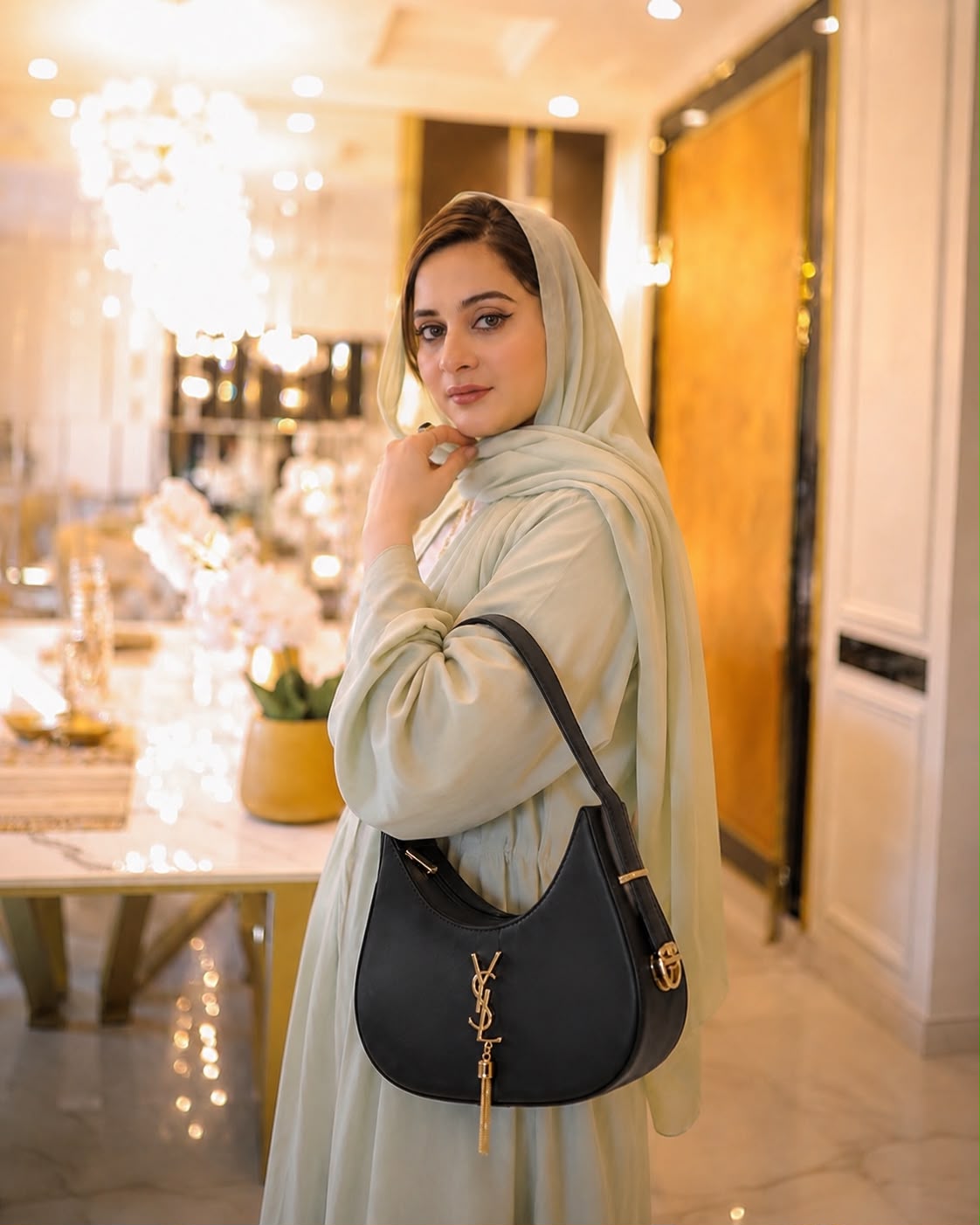 Ysl Luna Moon Shape - Black