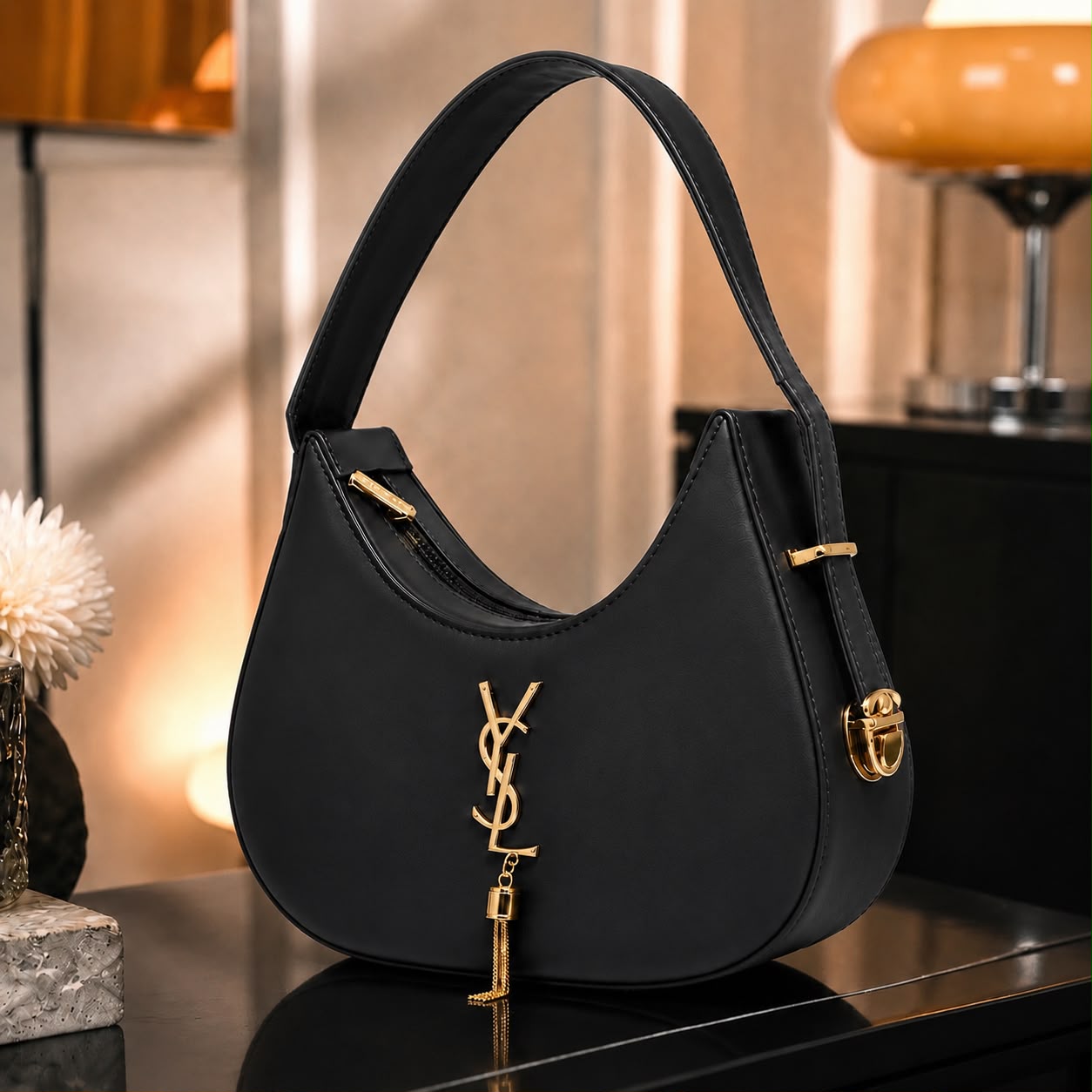 Ysl Luna Moon Shape - Black